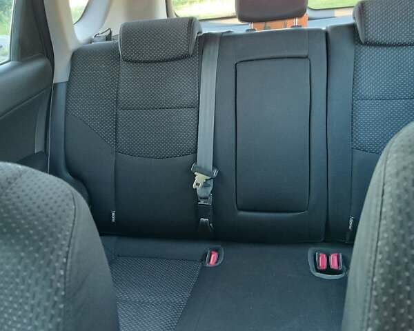 Черный Хендай i30, объемом двигателя 1.58 л и пробегом 269 тыс. км за 7450 $, фото 4 на Automoto.ua