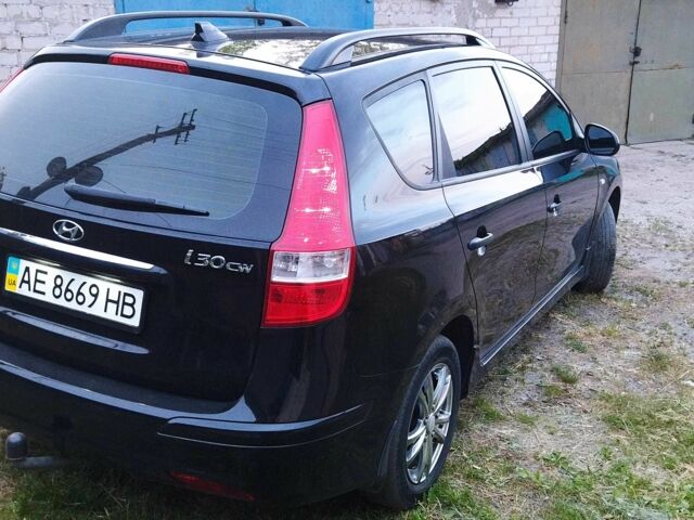 Чорний Хендай i30, об'ємом двигуна 0.16 л та пробігом 76 тис. км за 8500 $, фото 4 на Automoto.ua