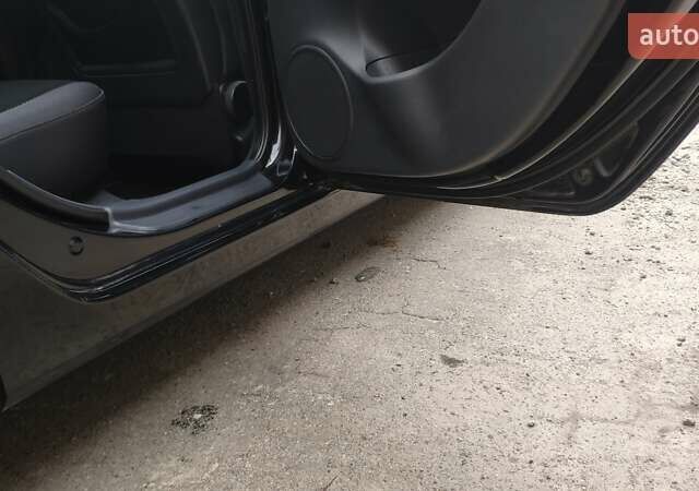 Черный Хендай i30, объемом двигателя 1.4 л и пробегом 275 тыс. км за 6000 $, фото 41 на Automoto.ua