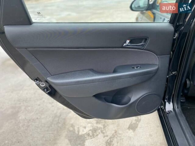 Хендай i30 2012 в Виннице на Automoto.ua Черный Хендай i30, объемом двигателя 1.4 л и пробегом 275 тыс. км за 6100 $, фото 30 на Automoto.ua