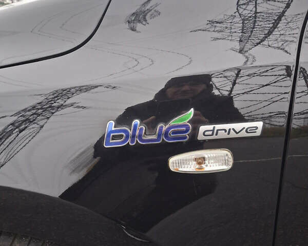 Чорний Хендай i30, об'ємом двигуна 1.4 л та пробігом 209 тис. км за 6850 $, фото 13 на Automoto.ua