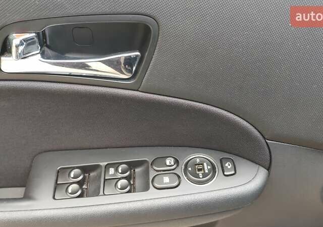 Черный Хендай i30, объемом двигателя 1.4 л и пробегом 275 тыс. км за 6000 $, фото 23 на Automoto.ua