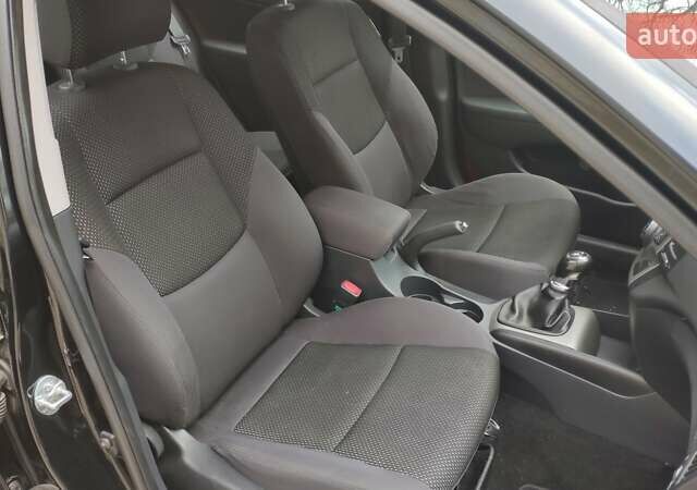 Черный Хендай i30, объемом двигателя 1.4 л и пробегом 275 тыс. км за 6000 $, фото 38 на Automoto.ua