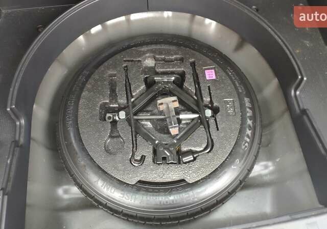 Черный Хендай i30, объемом двигателя 1.4 л и пробегом 275 тыс. км за 6000 $, фото 71 на Automoto.ua