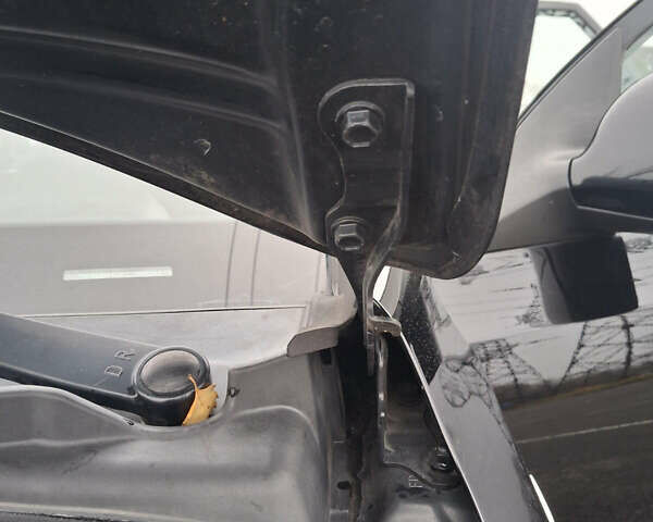 Чорний Хендай i30, об'ємом двигуна 1.4 л та пробігом 209 тис. км за 6850 $, фото 36 на Automoto.ua