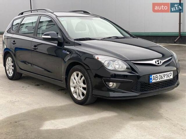 Хендай i30 2012 в Виннице на Automoto.ua Черный Хендай i30, объемом двигателя 1.4 л и пробегом 275 тыс. км за 6100 $, фото 3 на Automoto.ua