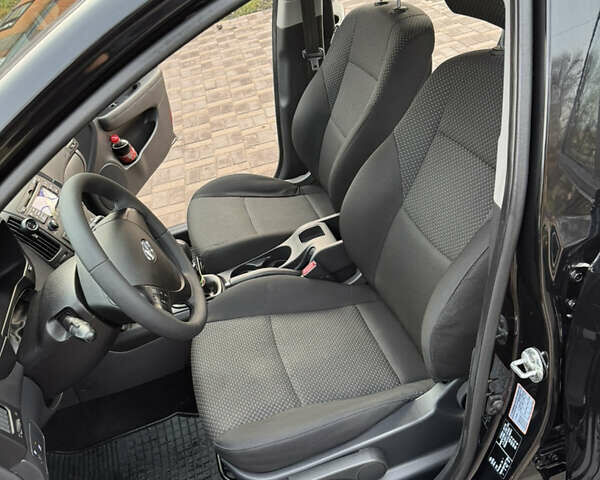 Черный Хендай i30, объемом двигателя 1.4 л и пробегом 210 тыс. км за 6750 $, фото 29 на Automoto.ua