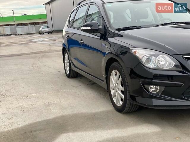 Хендай i30 2012 в Виннице на Automoto.ua Черный Хендай i30, объемом двигателя 1.4 л и пробегом 275 тыс. км за 6100 $, фото 17 на Automoto.ua
