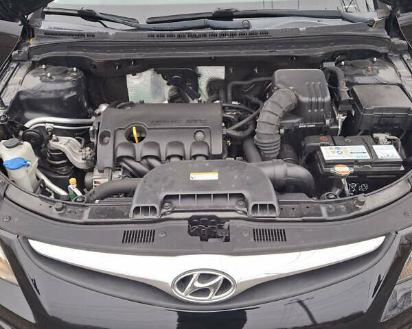 Чорний Хендай i30, об'ємом двигуна 1.4 л та пробігом 209 тис. км за 6850 $, фото 33 на Automoto.ua