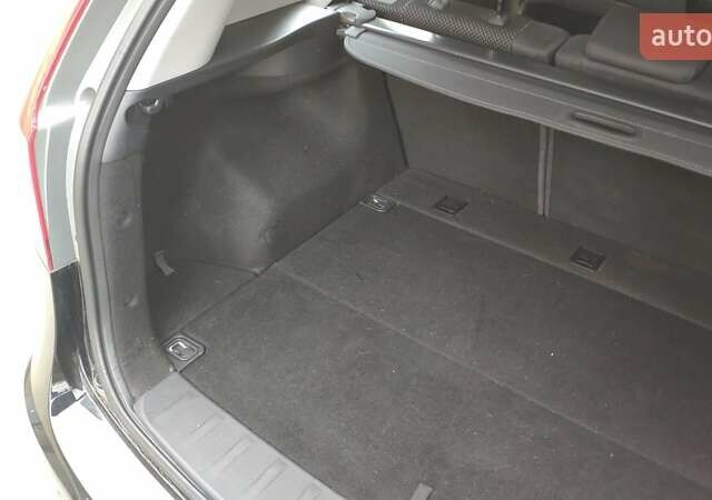 Черный Хендай i30, объемом двигателя 1.4 л и пробегом 275 тыс. км за 6000 $, фото 68 на Automoto.ua