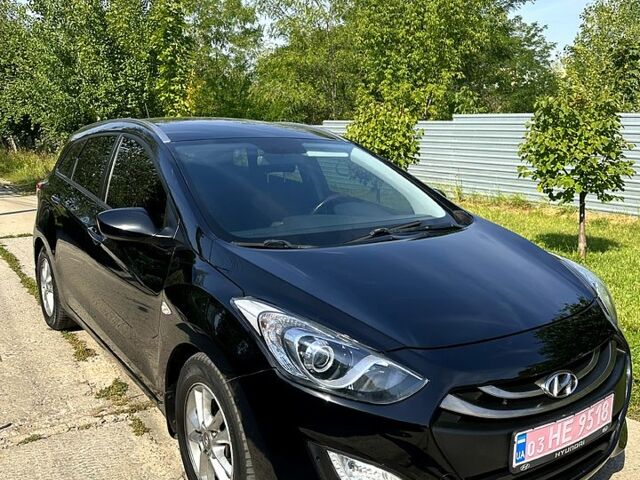 Чорний Хендай i30, об'ємом двигуна 1.6 л та пробігом 167 тис. км за 8400 $, фото 1 на Automoto.ua