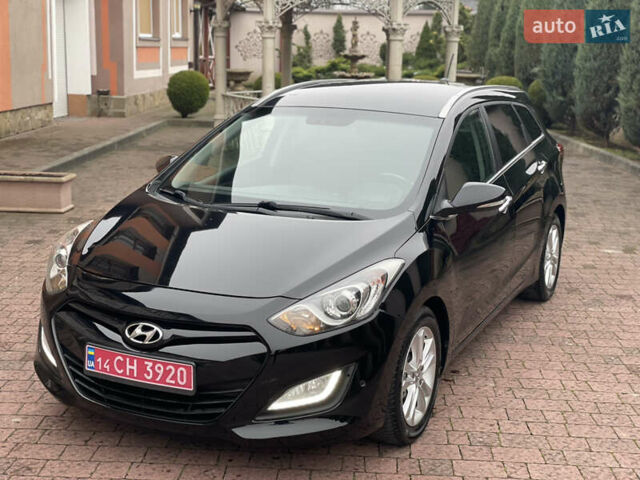 Чорний Хендай i30, об'ємом двигуна 1.6 л та пробігом 221 тис. км за 8650 $, фото 14 на Automoto.ua