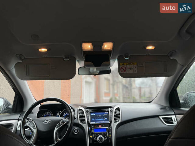 Чорний Хендай i30, об'ємом двигуна 1.6 л та пробігом 221 тис. км за 8650 $, фото 69 на Automoto.ua