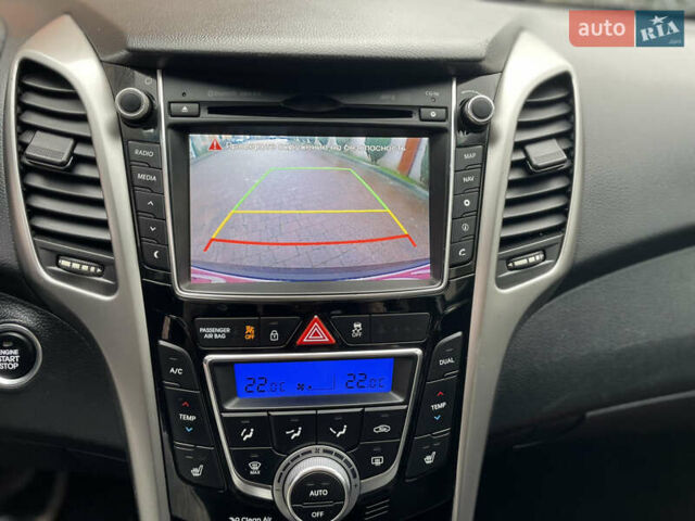 Чорний Хендай i30, об'ємом двигуна 1.6 л та пробігом 221 тис. км за 8650 $, фото 63 на Automoto.ua