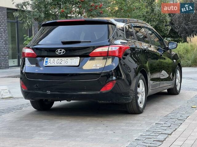 Черный Хендай i30, объемом двигателя 1.58 л и пробегом 153 тыс. км за 9500 $, фото 15 на Automoto.ua