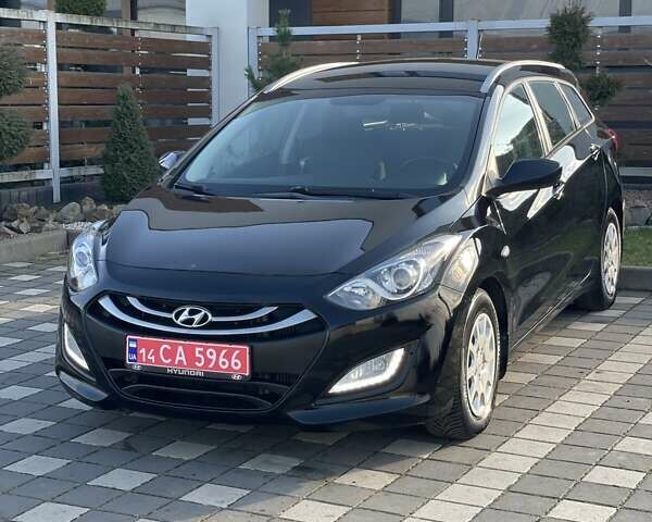 Чорний Хендай i30, об'ємом двигуна 1.58 л та пробігом 173 тис. км за 9995 $, фото 22 на Automoto.ua