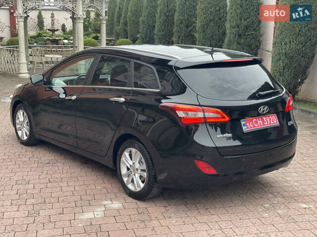 Чорний Хендай i30, об'ємом двигуна 1.6 л та пробігом 221 тис. км за 8650 $, фото 29 на Automoto.ua