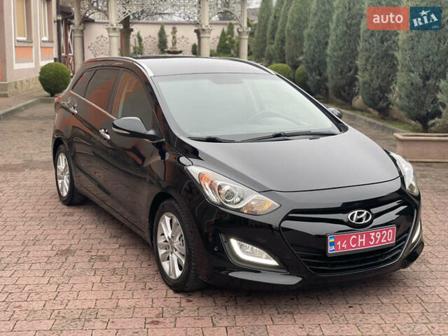Чорний Хендай i30, об'ємом двигуна 1.6 л та пробігом 221 тис. км за 8650 $, фото 25 на Automoto.ua