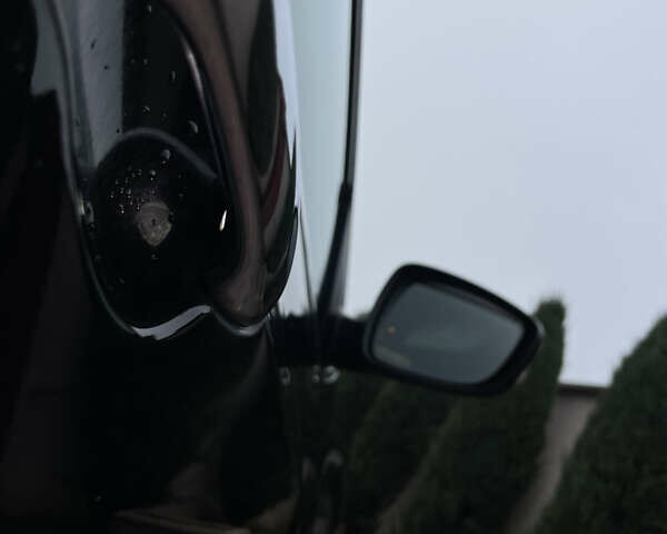 Чорний Хендай i30, об'ємом двигуна 1.6 л та пробігом 221 тис. км за 8650 $, фото 101 на Automoto.ua