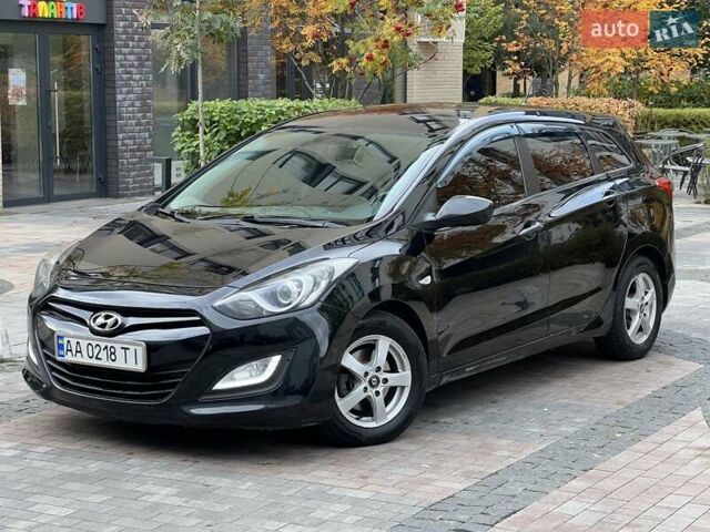 Хендай i30 2014 в Киеве на Automoto.ua Черный Хендай i30, объемом двигателя 1.58 л и пробегом 153 тыс. км за 8900 $, фото 1 на Automoto.ua