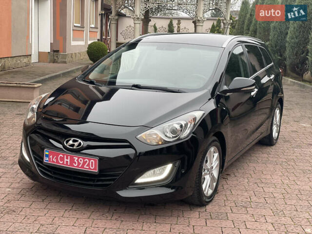 Чорний Хендай i30, об'ємом двигуна 1.6 л та пробігом 221 тис. км за 8650 $, фото 13 на Automoto.ua
