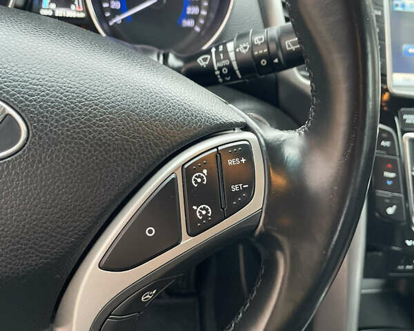 Чорний Хендай i30, об'ємом двигуна 1.6 л та пробігом 221 тис. км за 8650 $, фото 57 на Automoto.ua