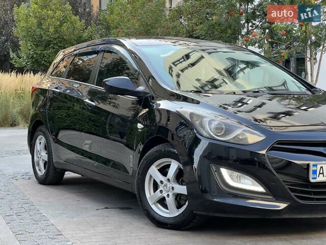 Черный Хендай i30, объемом двигателя 1.58 л и пробегом 153 тыс. км за 9500 $, фото 13 на Automoto.ua