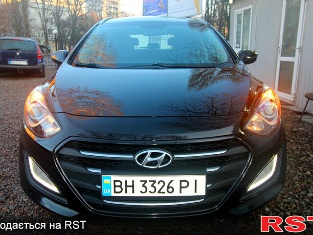 Черный Хендай i30, объемом двигателя 1.6 л и пробегом 107 тыс. км за 11200 $, фото 13 на Automoto.ua