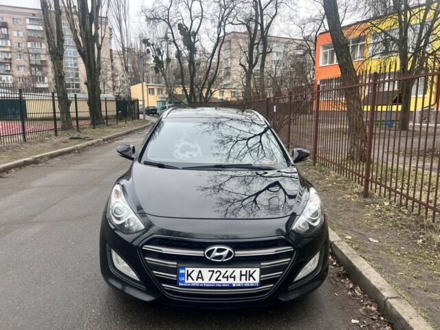 Хендай i30 2017 в Киеве на Automoto.ua Черный Хендай i30, объемом двигателя 1.6 л и пробегом 245 тыс. км за 10500 $, фото 1 на Automoto.ua