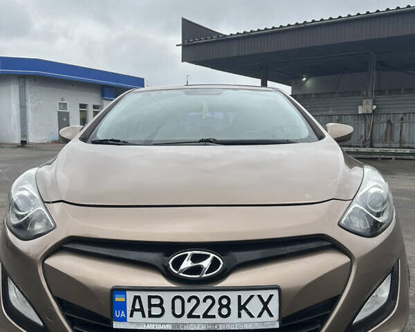 Хендай i30 2012 в Виннице на Automoto.ua Коричневый Хендай i30, объемом двигателя 1.4 л и пробегом 190 тыс. км за 7499 $, фото 2 на Automoto.ua