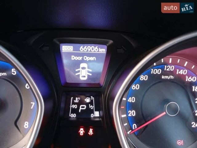 Хендай i30 2012 в Носовке на Automoto.ua Коричневый Хендай i30, объемом двигателя 1.6 л и пробегом 67 тыс. км за 12500 $, фото 1 на Automoto.ua