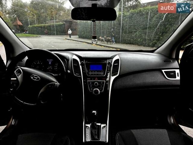 Коричневий Хендай i30, об'ємом двигуна 1.58 л та пробігом 184 тис. км за 9500 $, фото 42 на Automoto.ua