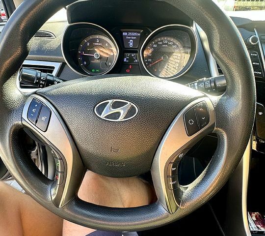 Хендай i30 2012 в Днепре (Днепропетровске) на Automoto.ua Коричневый Хендай i30, объемом двигателя 1.4 л и пробегом 293 тыс. км за 6999 $, фото 4 на Automoto.ua
