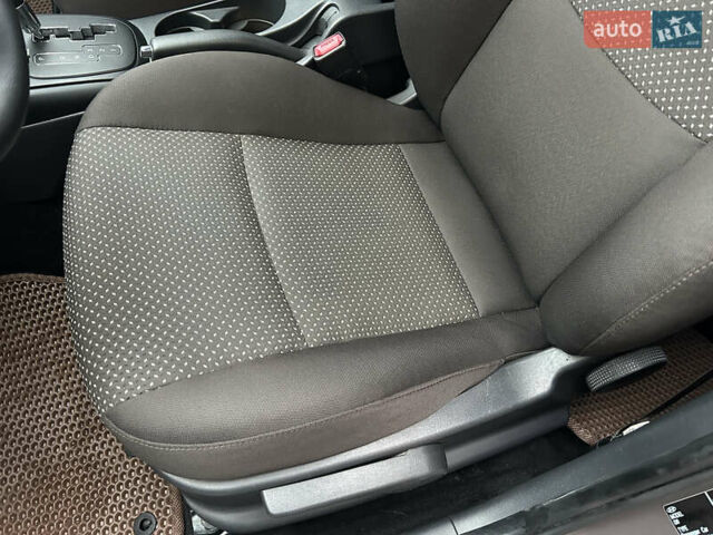 Коричневый Хендай i30, объемом двигателя 1.6 л и пробегом 107 тыс. км за 9750 $, фото 13 на Automoto.ua