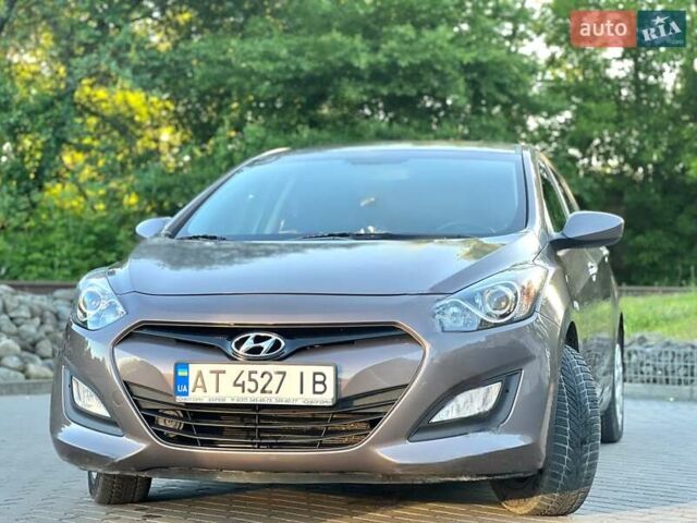 Коричневый Хендай i30, объемом двигателя 1.4 л и пробегом 124 тыс. км за 8500 $, фото 1 на Automoto.ua