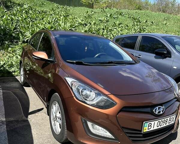 Коричневий Хендай i30, об'ємом двигуна 1.6 л та пробігом 182 тис. км за 12100 $, фото 8 на Automoto.ua