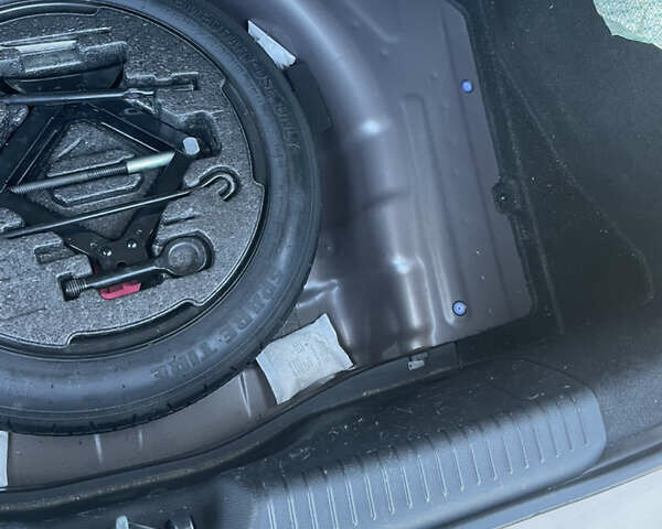 Коричневый Хендай i30, объемом двигателя 1.6 л и пробегом 119 тыс. км за 12950 $, фото 30 на Automoto.ua