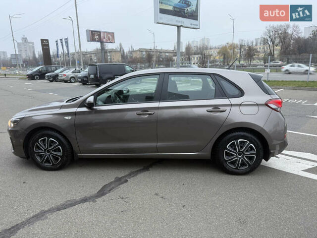 Коричневий Хендай i30, об'ємом двигуна 1.5 л та пробігом 82 тис. км за 14900 $, фото 5 на Automoto.ua