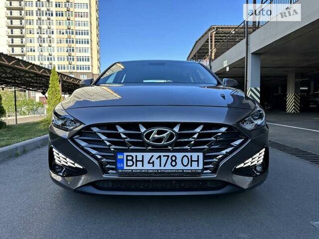 Коричневий Хендай i30, об'ємом двигуна 1.5 л та пробігом 24 тис. км за 17300 $, фото 4 на Automoto.ua