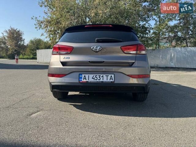 Коричневий Хендай i30, об'ємом двигуна 1.5 л та пробігом 61 тис. км за 16500 $, фото 1 на Automoto.ua