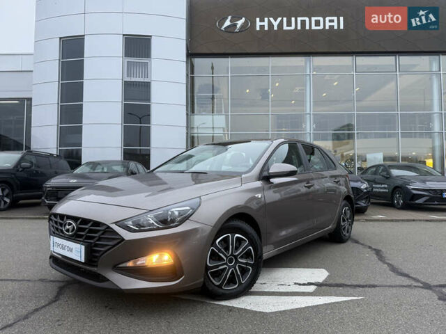 Коричневий Хендай i30, об'ємом двигуна 1.5 л та пробігом 82 тис. км за 14900 $, фото 1 на Automoto.ua