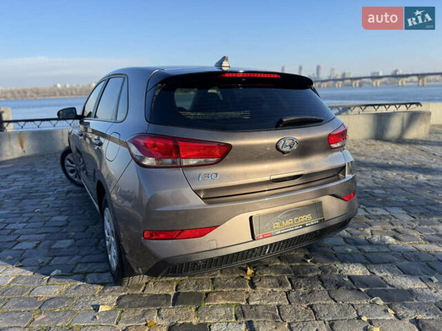 Коричневий Хендай i30, об'ємом двигуна 1.5 л та пробігом 54 тис. км за 15200 $, фото 21 на Automoto.ua