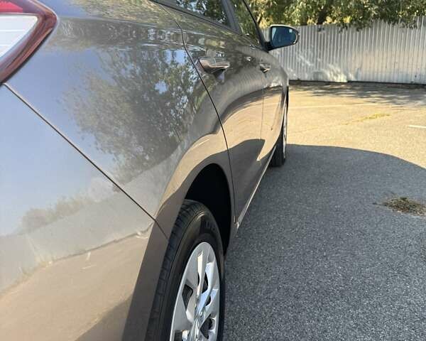 Коричневий Хендай i30, об'ємом двигуна 1.5 л та пробігом 61 тис. км за 16500 $, фото 4 на Automoto.ua