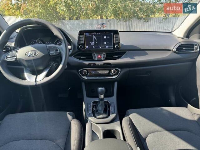 Коричневий Хендай i30, об'ємом двигуна 1.5 л та пробігом 61 тис. км за 16500 $, фото 13 на Automoto.ua