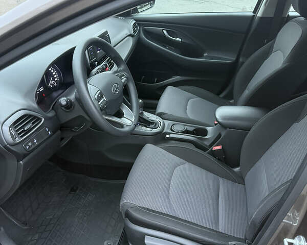 Коричневий Хендай i30, об'ємом двигуна 1.5 л та пробігом 82 тис. км за 14900 $, фото 8 на Automoto.ua