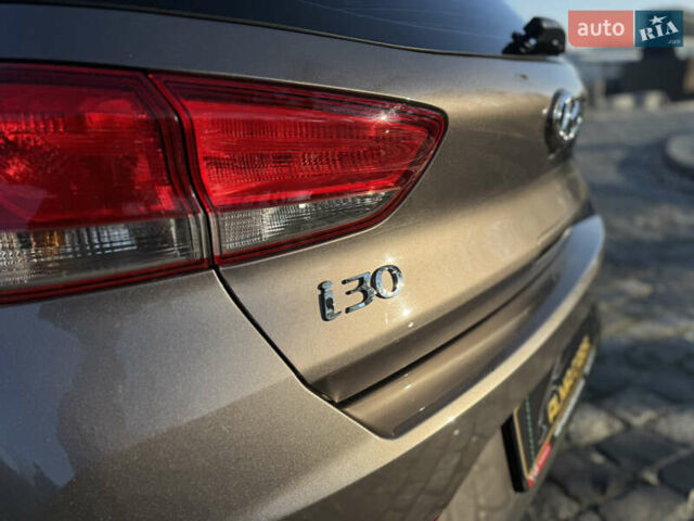 Коричневий Хендай i30, об'ємом двигуна 1.5 л та пробігом 54 тис. км за 15200 $, фото 25 на Automoto.ua