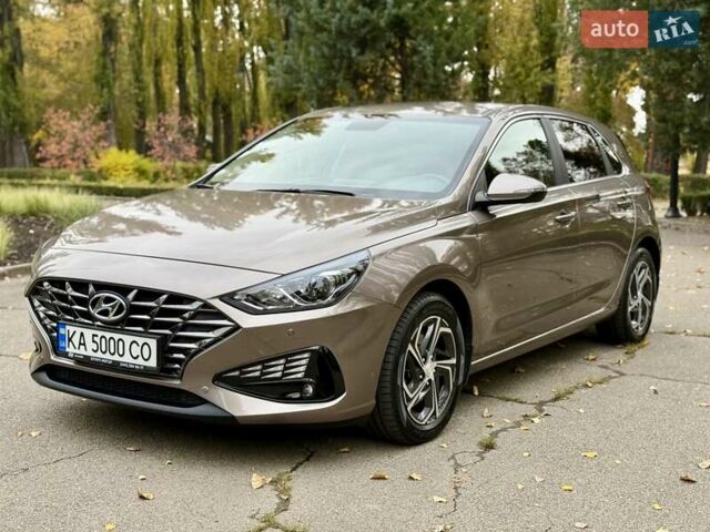 Коричневий Хендай i30, об'ємом двигуна 1.5 л та пробігом 43 тис. км за 16950 $, фото 8 на Automoto.ua