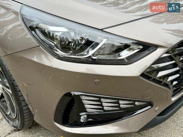 Коричневий Хендай i30, об'ємом двигуна 1.5 л та пробігом 43 тис. км за 16950 $, фото 37 на Automoto.ua