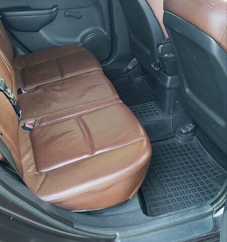 Коричневий Хендай i30, об'ємом двигуна 1.58 л та пробігом 217 тис. км за 6200 $, фото 5 на Automoto.ua