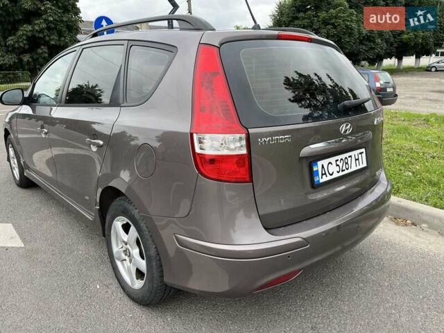 Хендай i30 2011 в Владимир-Волынский на Automoto.ua Коричневый Хендай i30, объемом двигателя 1.6 л и пробегом 279 тыс. км за 7350 $, фото 7 на Automoto.ua